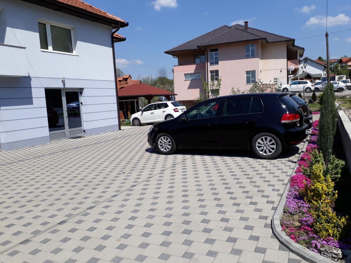 Private Home Rifat Dubrave Gornje Exterior photo